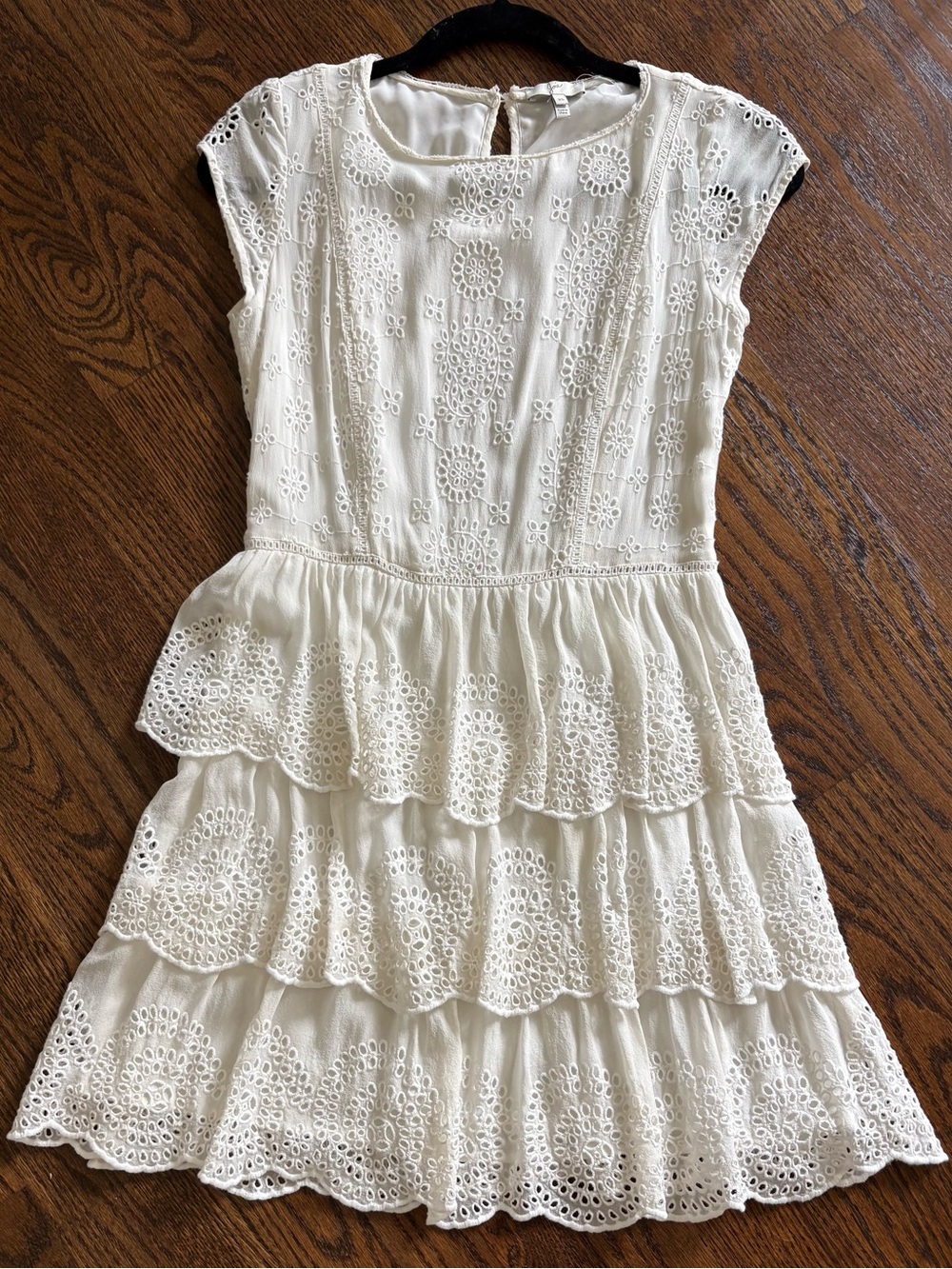 Joie 100% Silk White/Cream Eyelet Tiered Ruffle Dress, Women Size XS